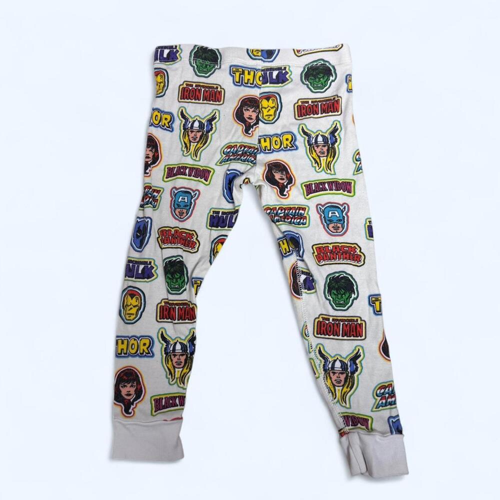 Marvel Avengers graphic bottoms Size 4 years